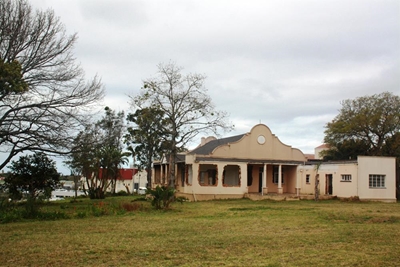 Historiese bouvalle lok haweloses